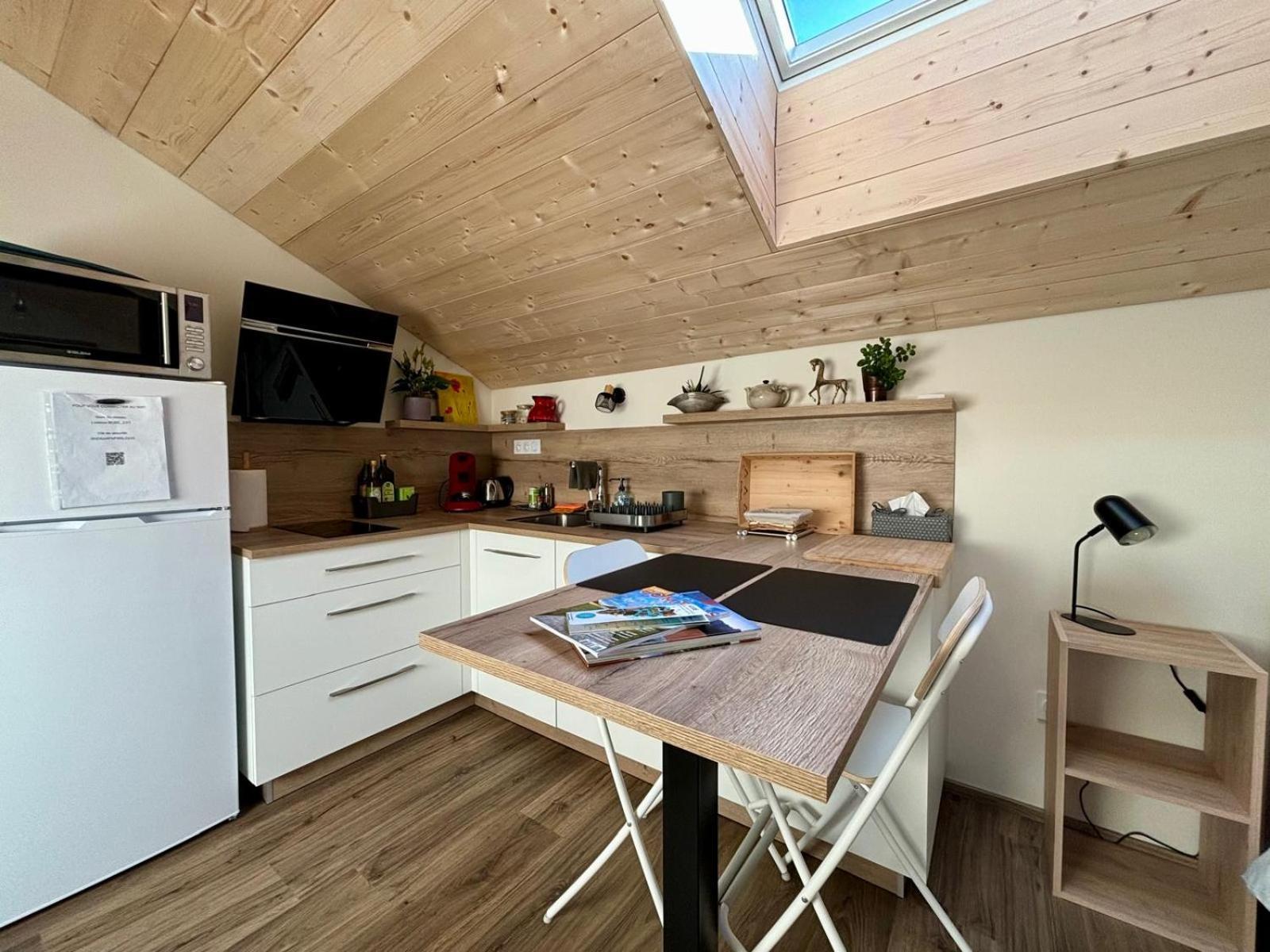 Sous Le Saule Apartment Nods Exterior photo